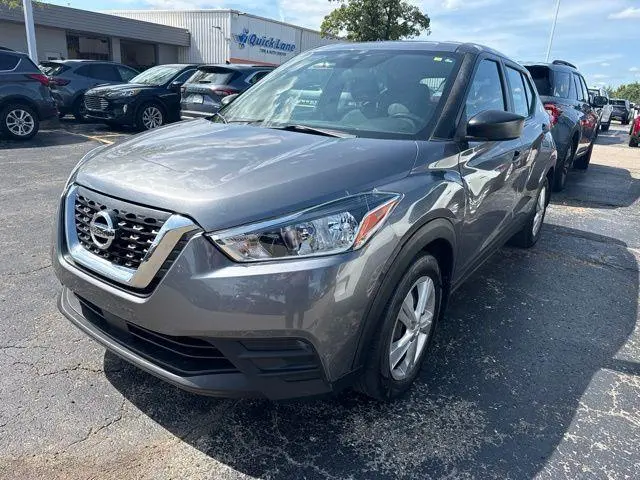 2020 Nissan Kicks S
