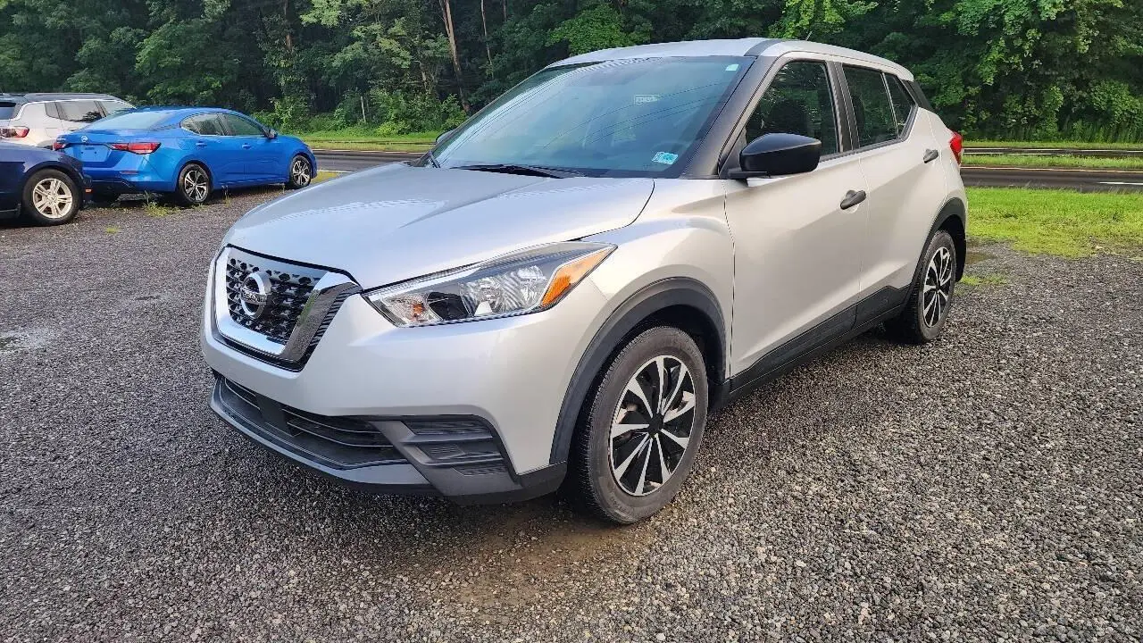 2020 Nissan Kicks S
