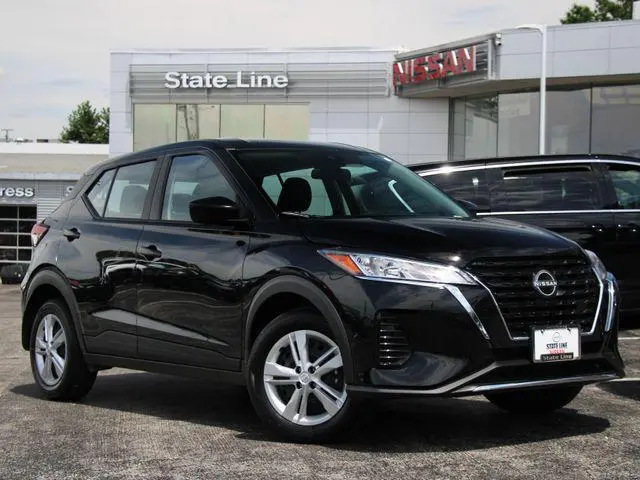 2025 Nissan Kicks Play S