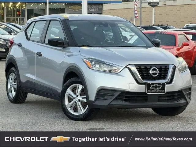 2020 Nissan Kicks S