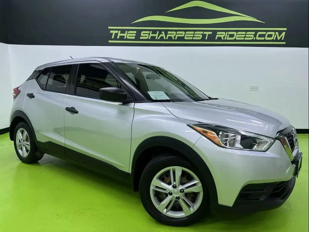 2020 Nissan Kicks S