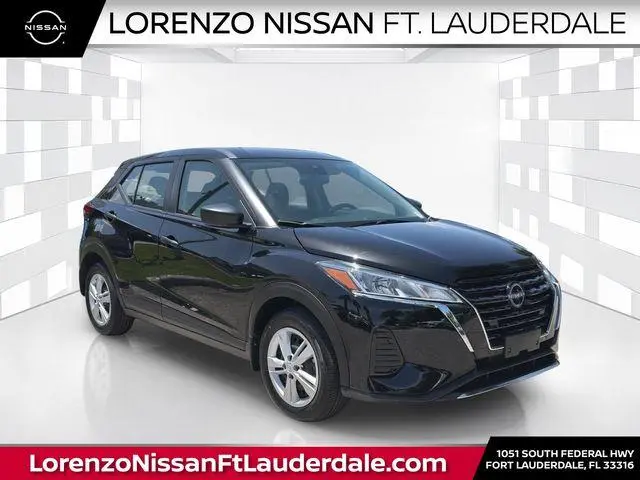 2025 Nissan Kicks Play S