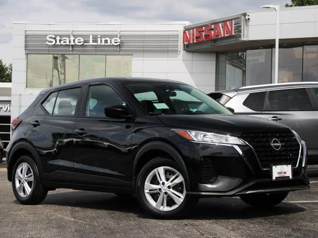 2025 Nissan Kicks Play S