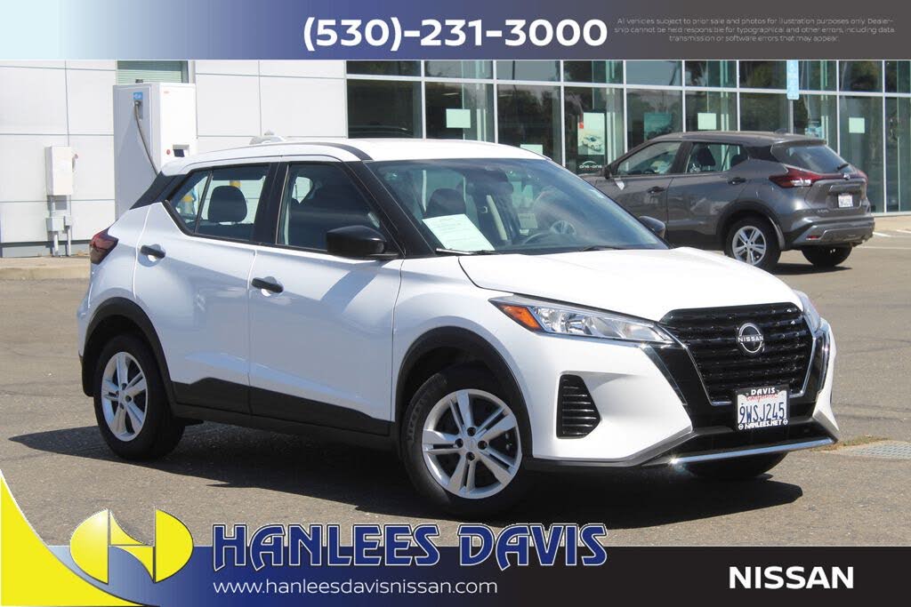 2025 Nissan Kicks Play S