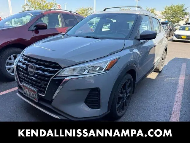 2023 Nissan Kicks SV