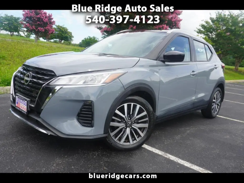 2023 Nissan Kicks SV