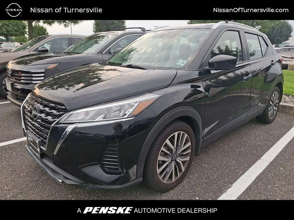 2023 Nissan Kicks SV