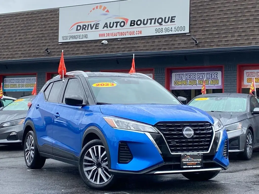 2023 Nissan Kicks SV