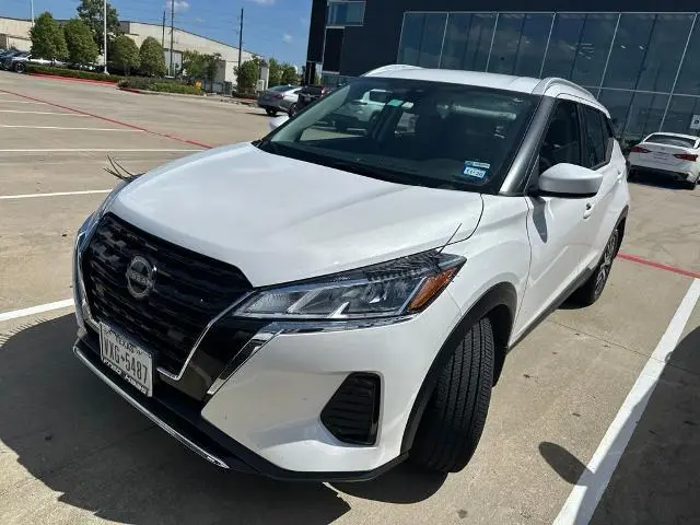 2024 Nissan Kicks SV
