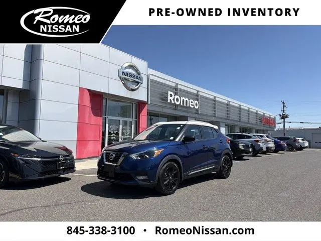 2020 Nissan Kicks SR