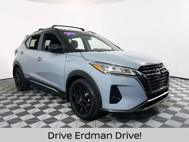 2024 Nissan Kicks SR