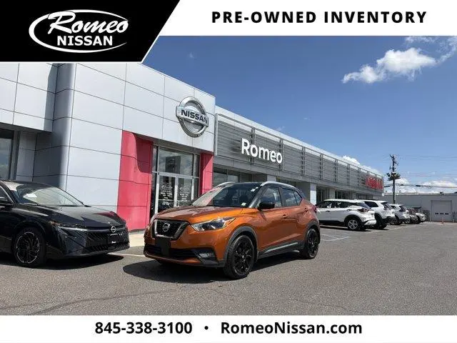 2020 Nissan Kicks SR