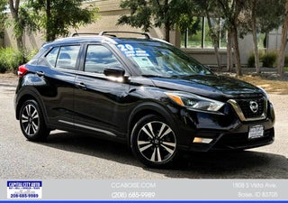 2020 Nissan Kicks SR