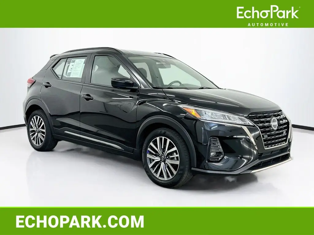 2024 Nissan Kicks SR