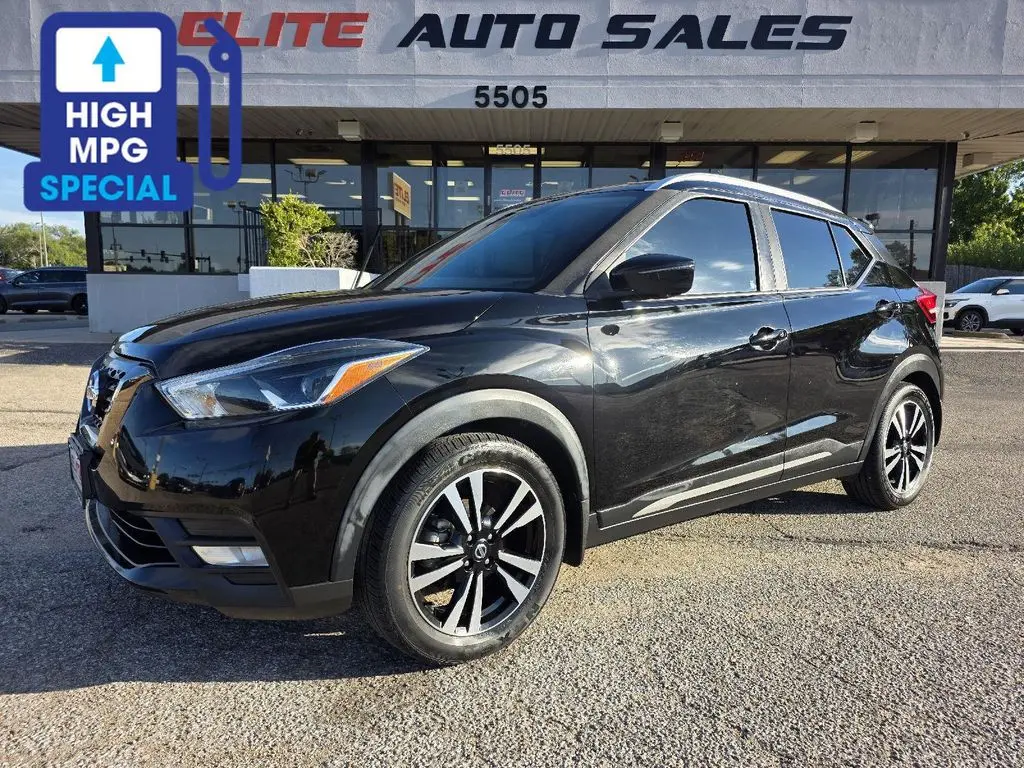 2020 Nissan Kicks SR