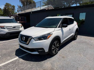 2020 Nissan Kicks SR
