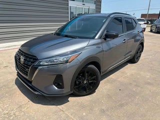 2021 Nissan Kicks SR