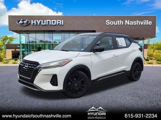 2023 Nissan Kicks SR