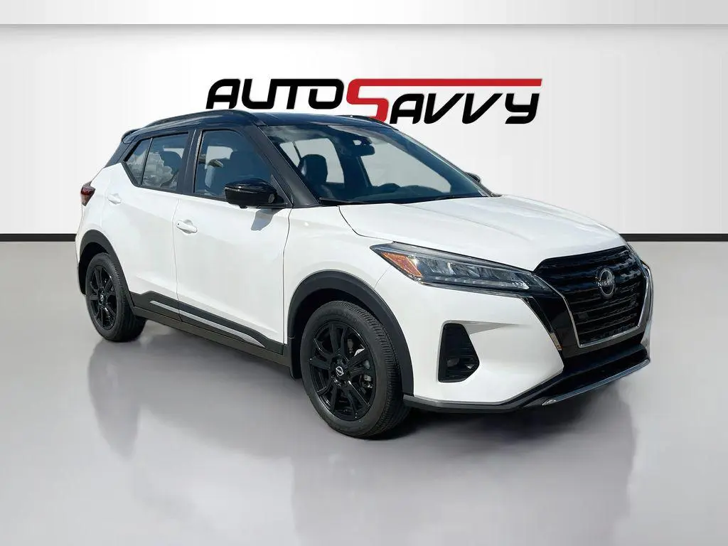 2024 Nissan Kicks SR