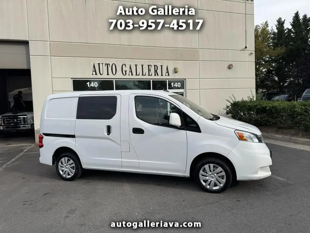 2021 Nissan NV200 SV