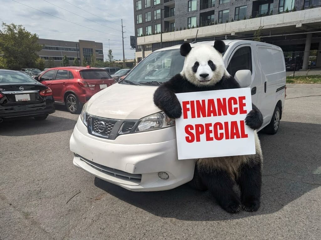 2019 Nissan NV200 SV