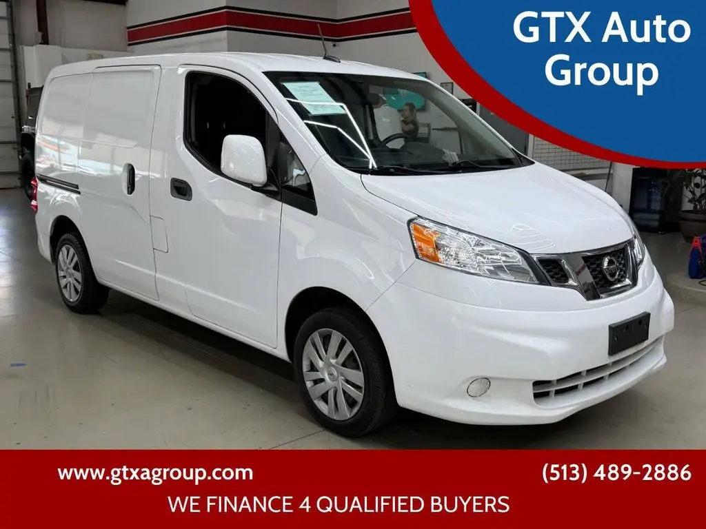 2020 Nissan NV200 SV