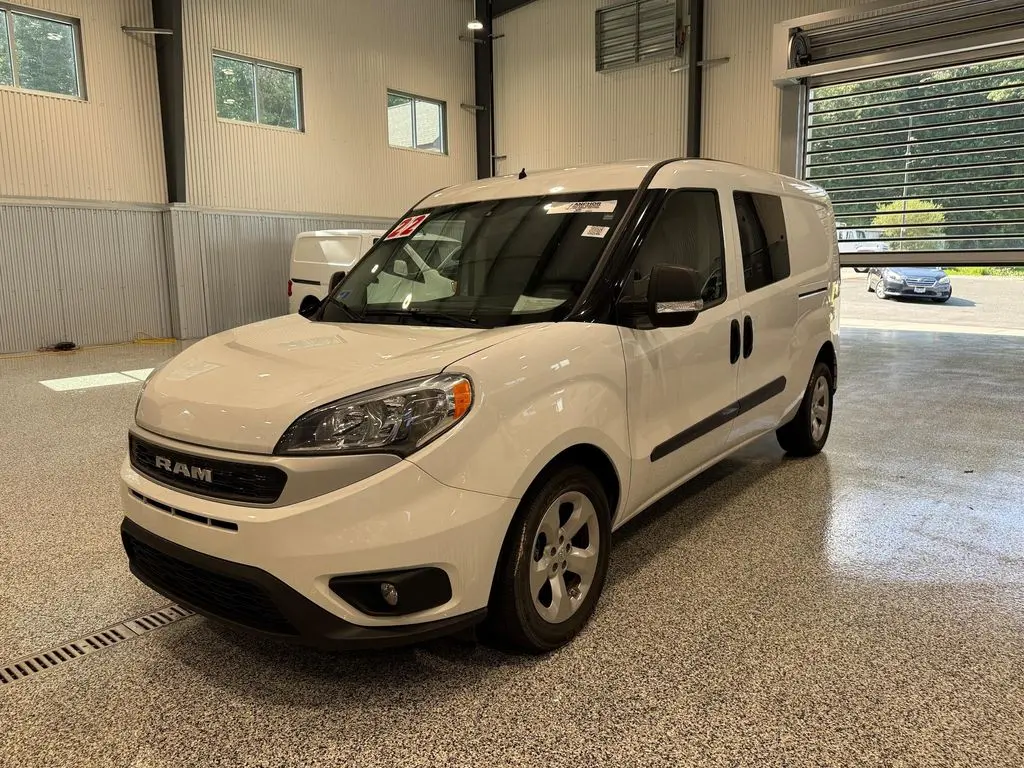 2020 Nissan NV200 SV