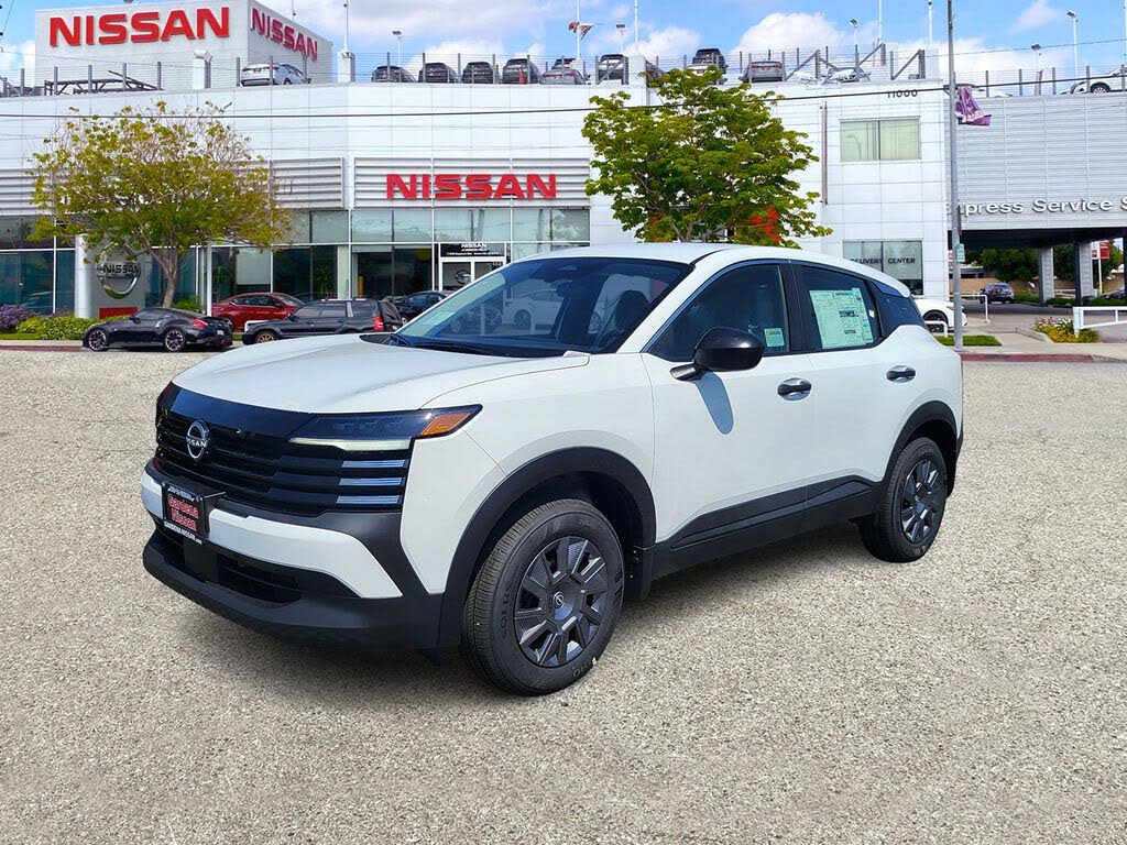 2026 Nissan Kicks S