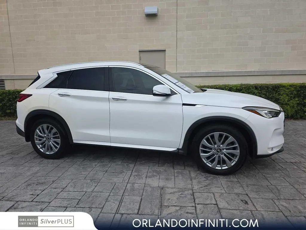 2023 Infiniti QX50 Luxe