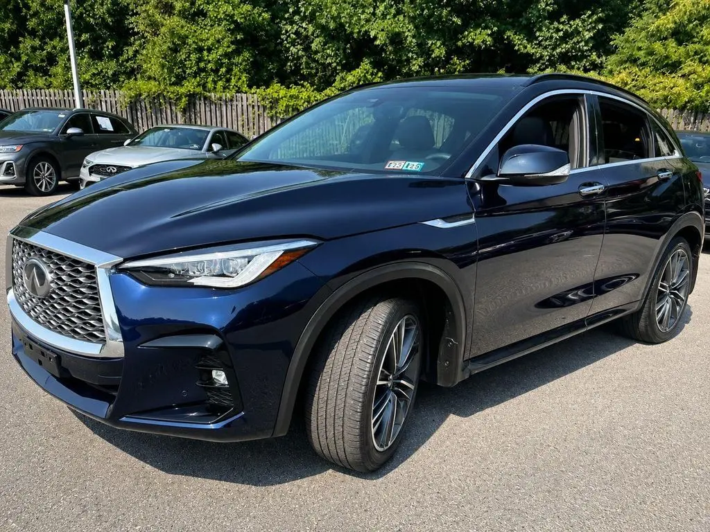 2023 Infiniti QX55 Essential