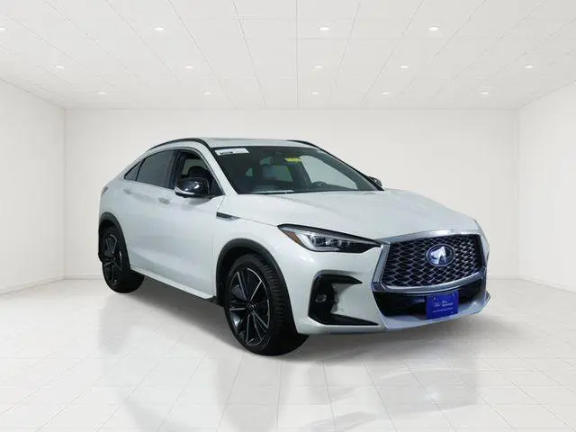 2023 Infiniti QX55 Essential