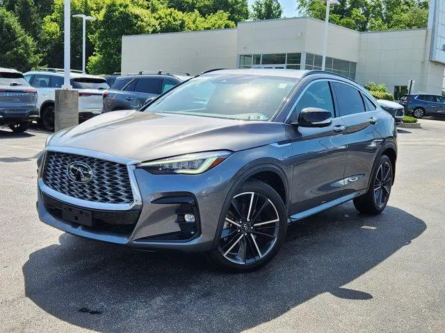 2023 Infiniti QX55 Essential