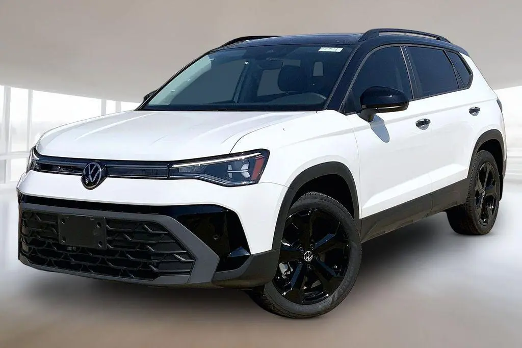 2026 Volkswagen Taos SE Black