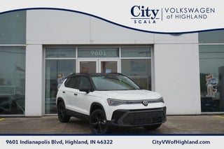 2026 Volkswagen Taos SE Black