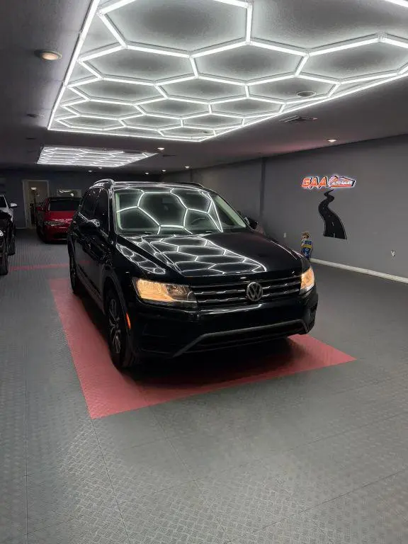 2019 Volkswagen Tiguan 2.0T SE