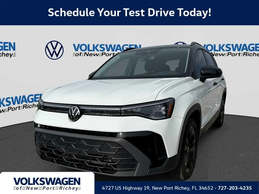 2026 Volkswagen Taos SE Black