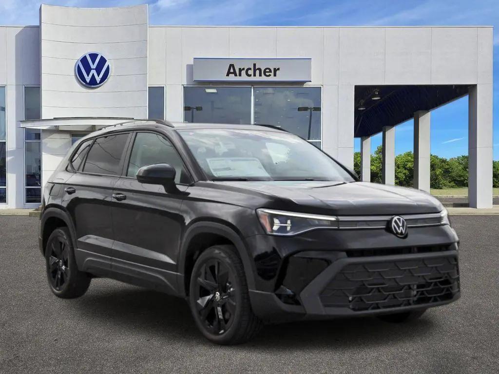 2026 Volkswagen Taos SE Black