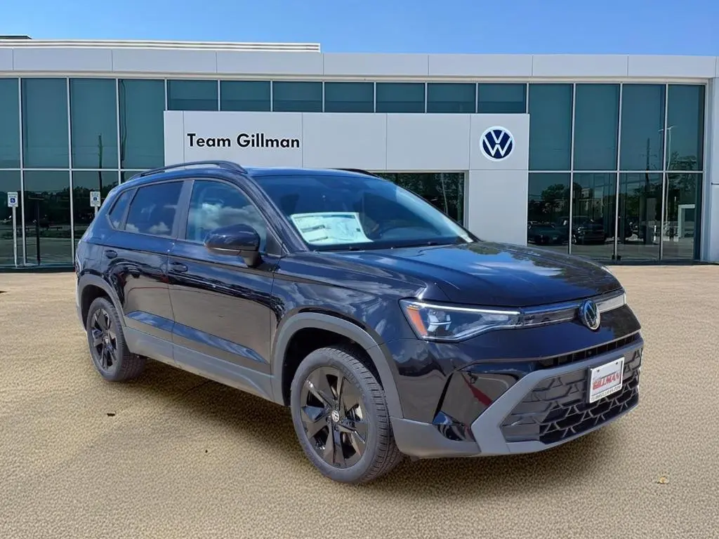 2026 Volkswagen Taos SE Black
