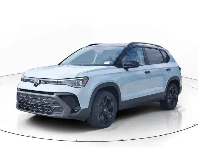 2026 Volkswagen Taos SE Black