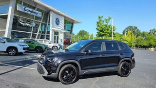 2026 Volkswagen Taos SE Black