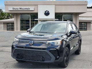 2025 Volkswagen Taos SE Black
