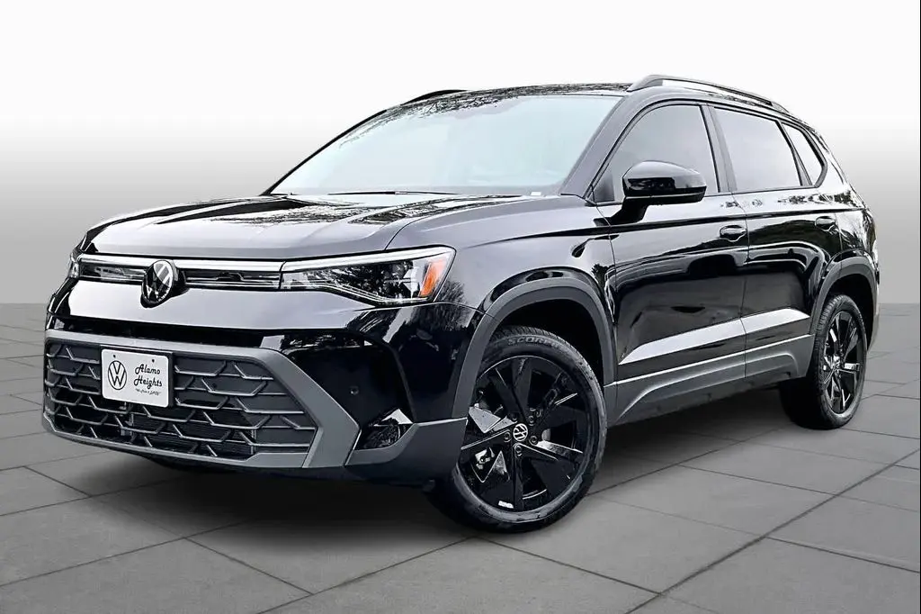 2026 Volkswagen Taos SE Black