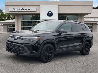 2026 Volkswagen Taos SE Black