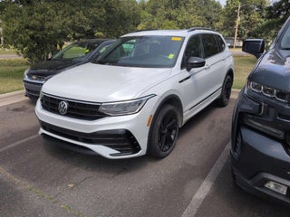 2023 Volkswagen Tiguan SE R Line Black