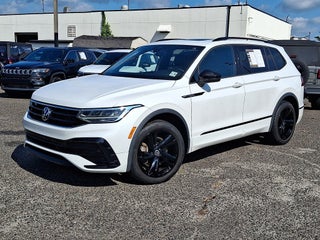2023 Volkswagen Tiguan SE R Line Black