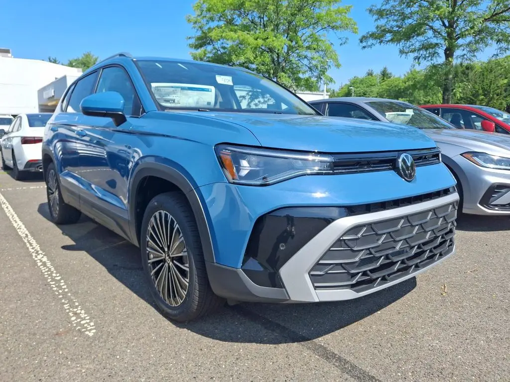 2026 Volkswagen Taos SE