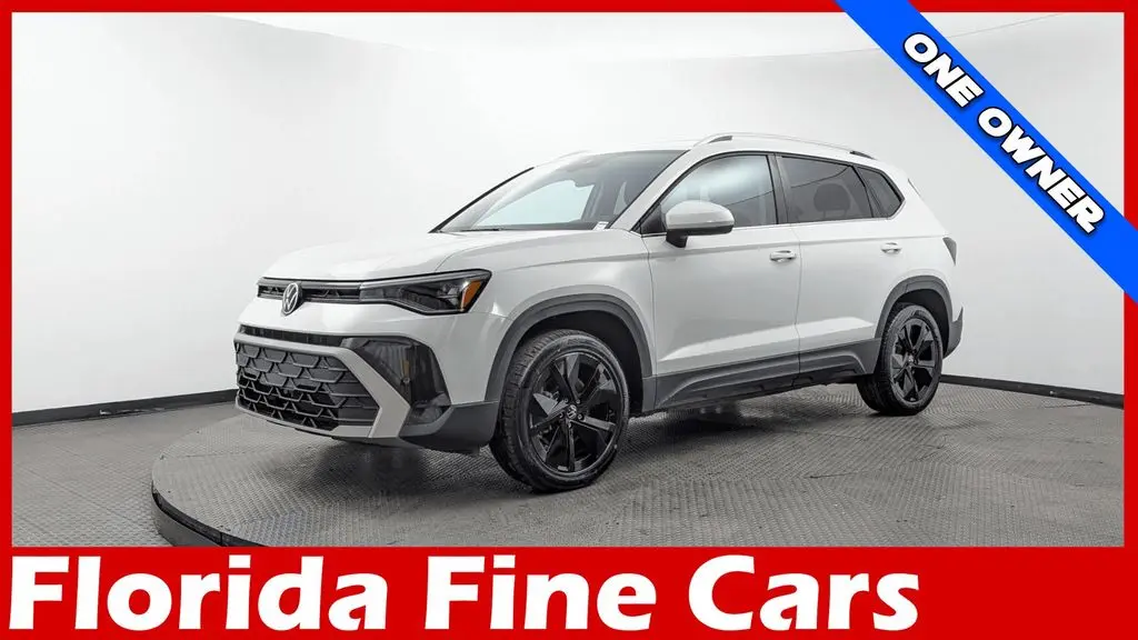 2025 Volkswagen Taos SE