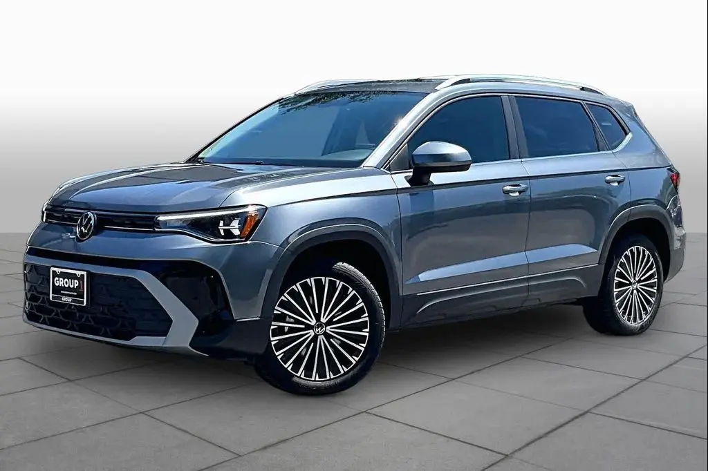 2026 Volkswagen Taos SE
