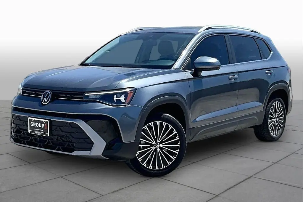 2026 Volkswagen Taos SE