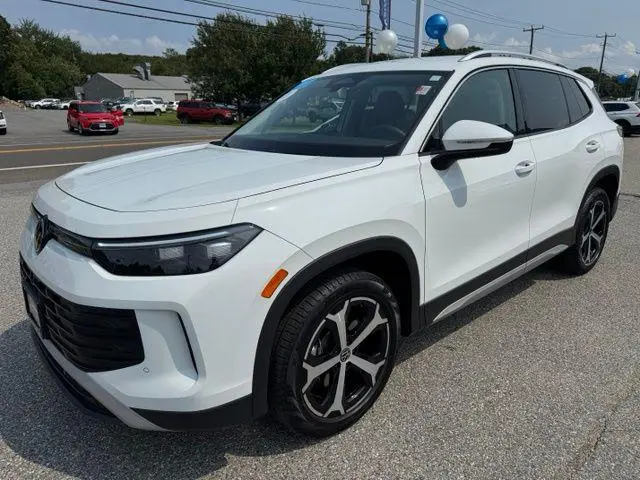 2025 Volkswagen Tiguan SE